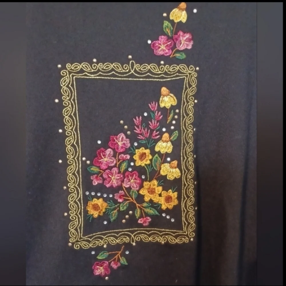 Quacker Factory Top - Picture 2 of 6